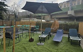 Loevly Shared 6Br With Garden Near Danube & Millenium City