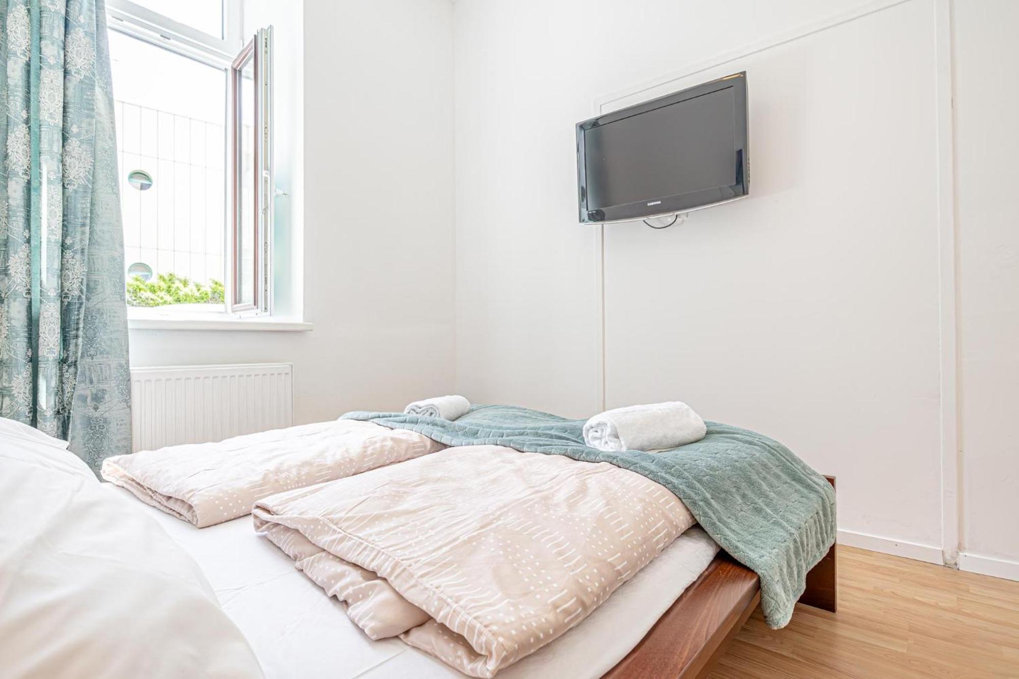 Loevly Shared 6Br With Garden Near Danube & Millenium City Vienna Esterno foto