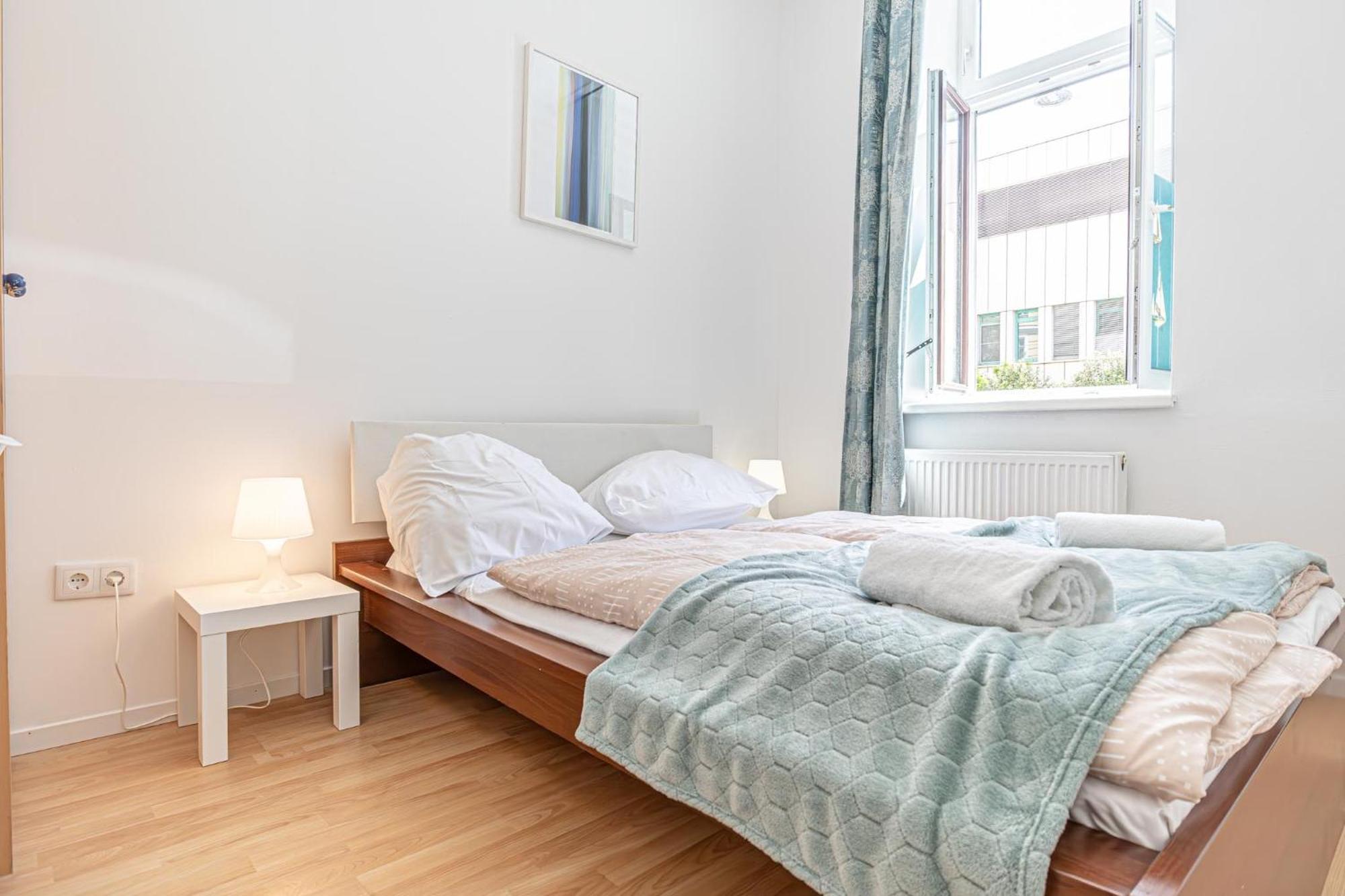 Loevly Shared 6Br With Garden Near Danube & Millenium City Vienna Esterno foto